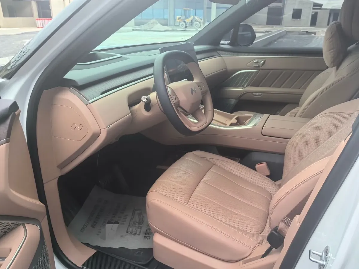 2025 ONVO L90 BEV,autocango,china used car exporter,china ev exporter,chinese used car exporter,chinese used ev exporter