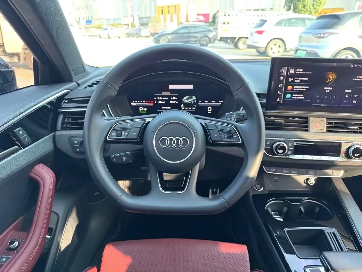 2023 Audi A4L 2.0T 190HP L4 7DCT,autocango,china used car exporter,china ev exporter,chinese used car exporter,chinese used ev exporter