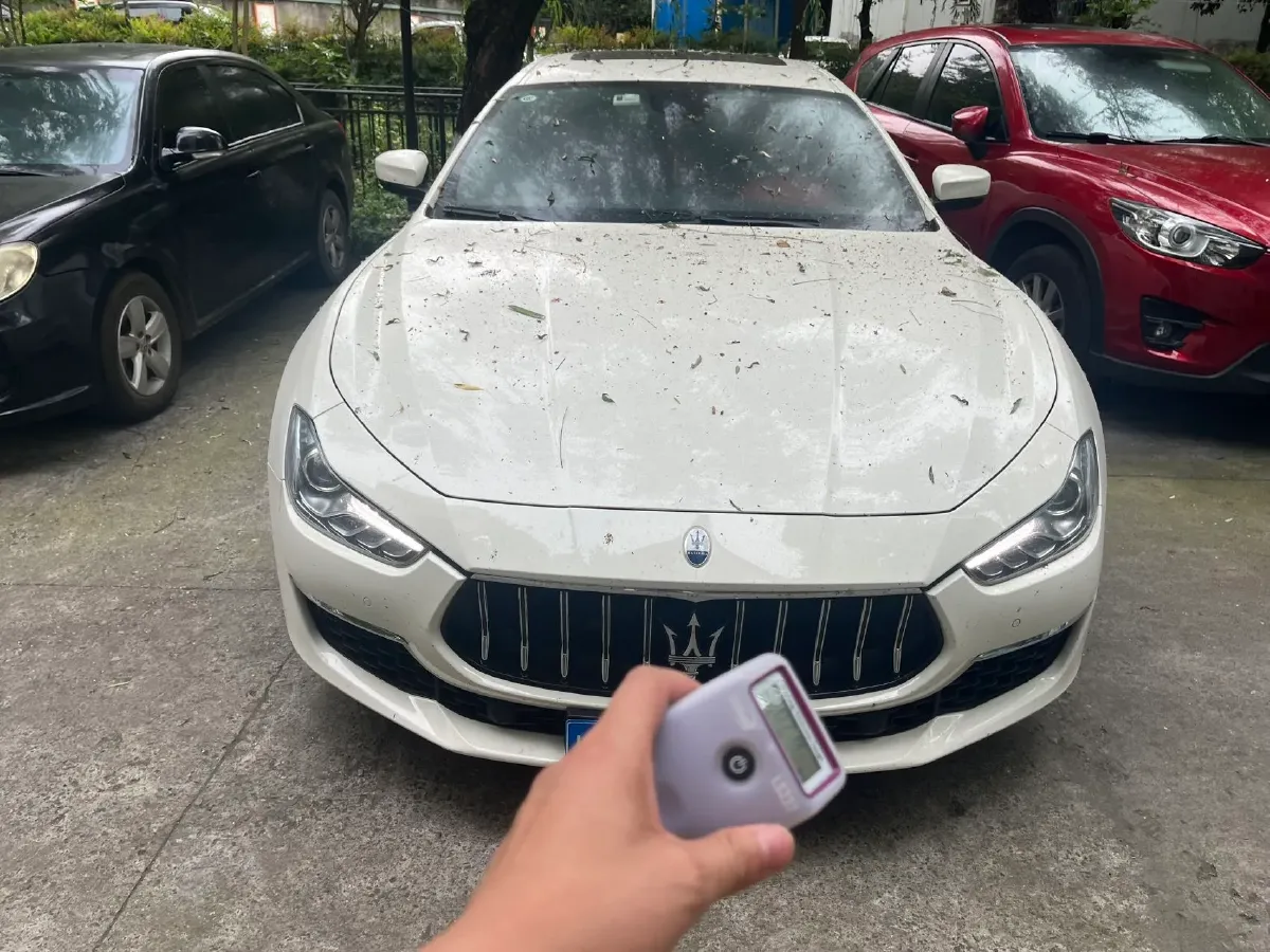 2021 Maserati Ghibli 2.0T 330HP L4 8AT,autocango,china used car exporter,china ev exporter,chinese used car exporter,chinese used ev exporter