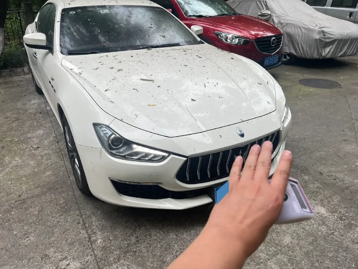 2021 Maserati Ghibli 2.0T 330HP L4 8AT,autocango,china used car exporter,china ev exporter,chinese used car exporter,chinese used ev exporter