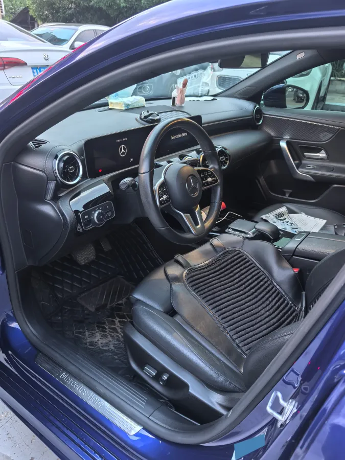 2020 Mercedes-Benz A Class 1.3T 163HP L4 7DCT,autocango,china used car exporter,china ev exporter,chinese used car exporter,chinese used ev exporter