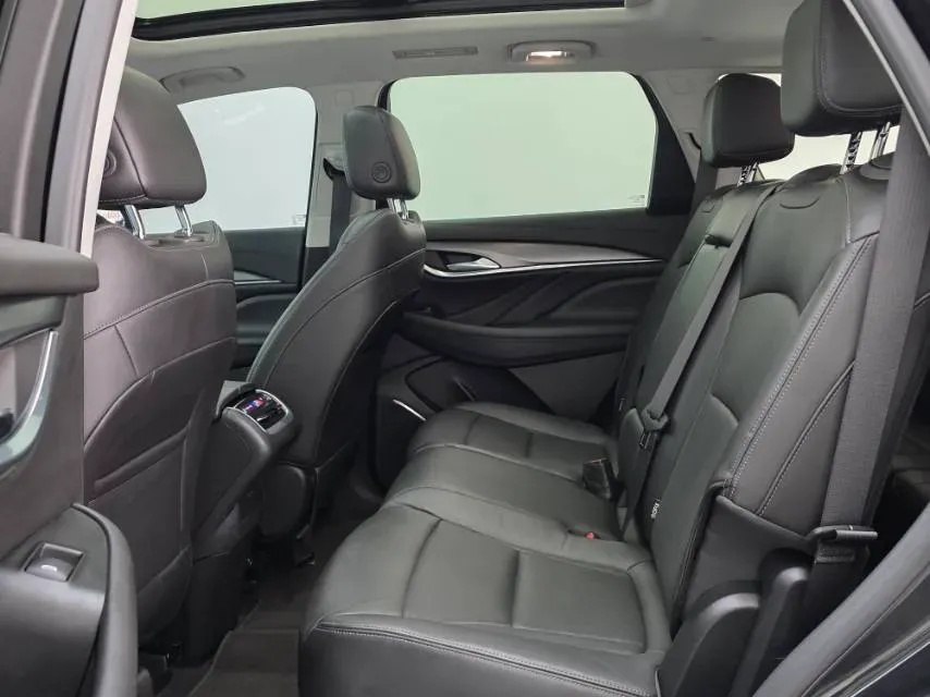 2020 Buick Enclave 2.0T 237HP L4 9AT,autocango,china used car exporter,china ev exporter,chinese used car exporter,chinese used ev exporter