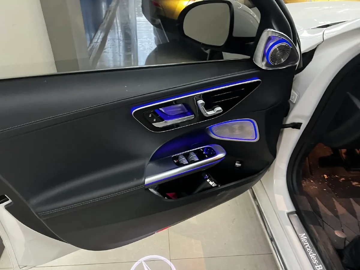 2023 Mercedes-Benz C Class 1.5T 204HP L4 9AT,autocango,china used car exporter,china ev exporter,chinese used car exporter,chinese used ev exporter