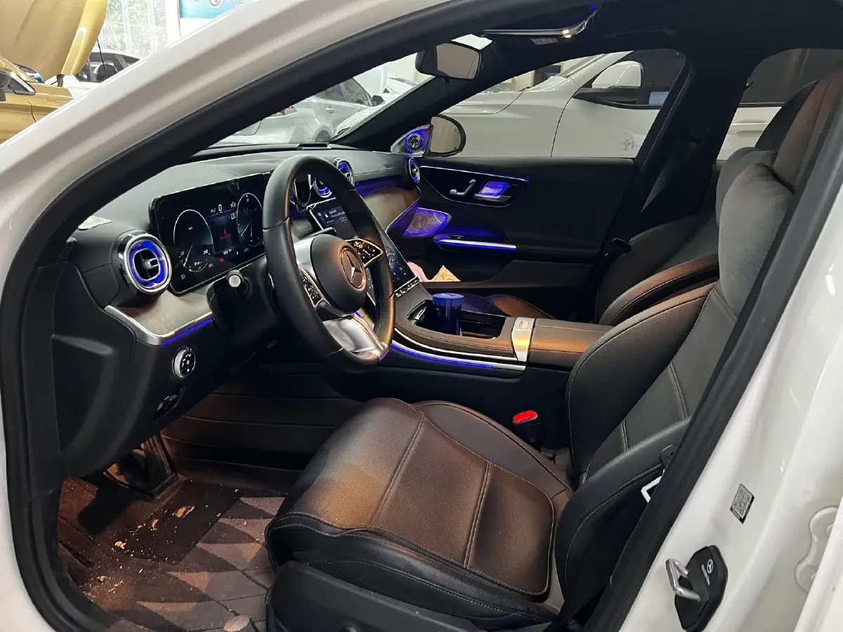 2023 Mercedes-Benz C Class 1.5T 204HP L4 9AT,autocango,china used car exporter,china ev exporter,chinese used car exporter,chinese used ev exporter