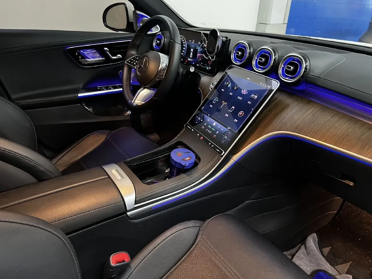 2023 Mercedes-Benz C Class 1.5T 204HP L4 9AT,autocango,china used car exporter,china ev exporter,chinese used car exporter,chinese used ev exporter