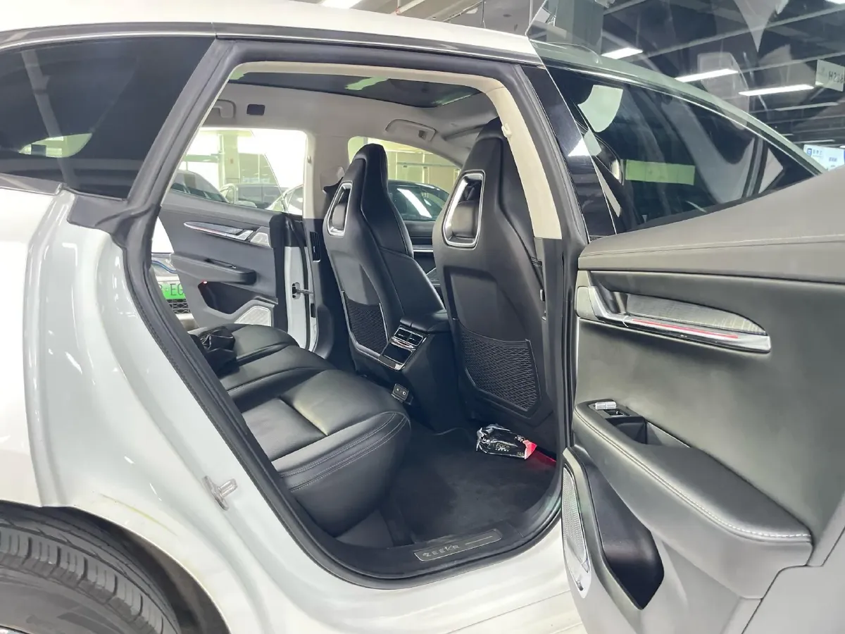 2022 Zeekr 001 BEV 100KWH,autocango,china used car exporter,china ev exporter,chinese used car exporter,chinese used ev exporter