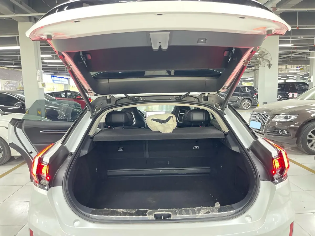 2022 Zeekr 001 BEV 100KWH,autocango,china used car exporter,china ev exporter,chinese used car exporter,chinese used ev exporter