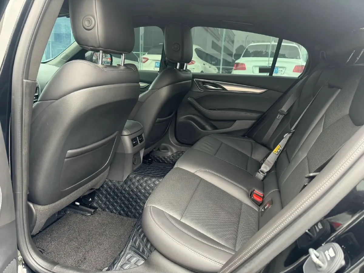 2024 Cadillac CT5 2.0T 237HP L4 10AT,autocango,china used car exporter,china ev exporter,chinese used car exporter,chinese used ev exporter