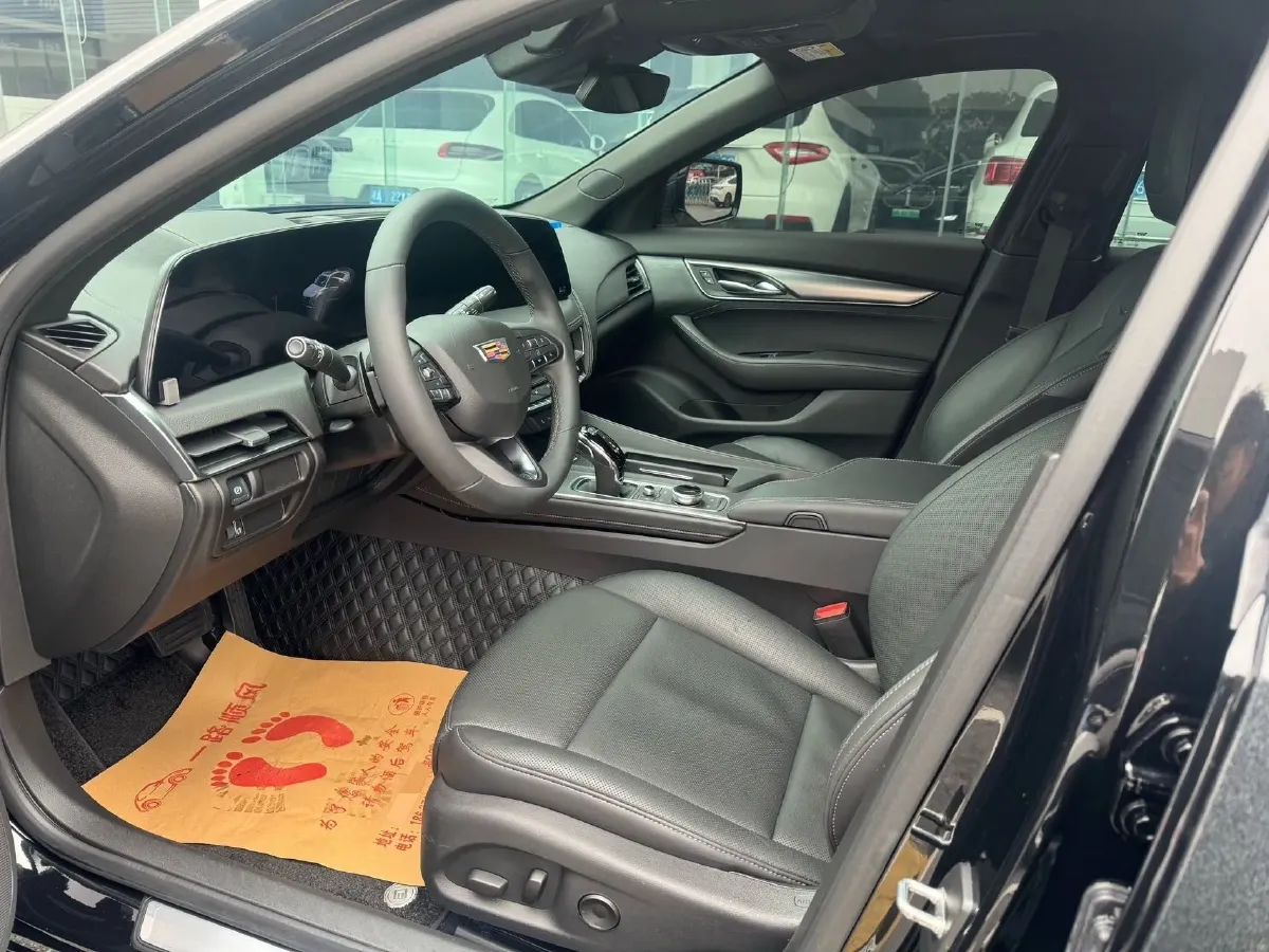 2024 Cadillac CT5 2.0T 237HP L4 10AT,autocango,china used car exporter,china ev exporter,chinese used car exporter,chinese used ev exporter