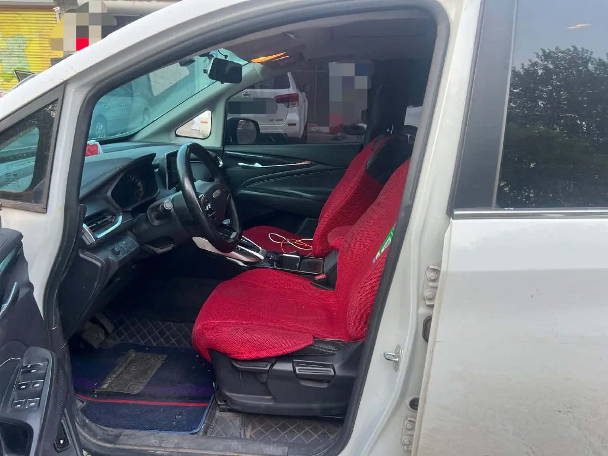2022 MAXUS G50 1.5T 169HP L4 7DCT,autocango,china used car exporter,china ev exporter,chinese used car exporter,chinese used ev exporter
