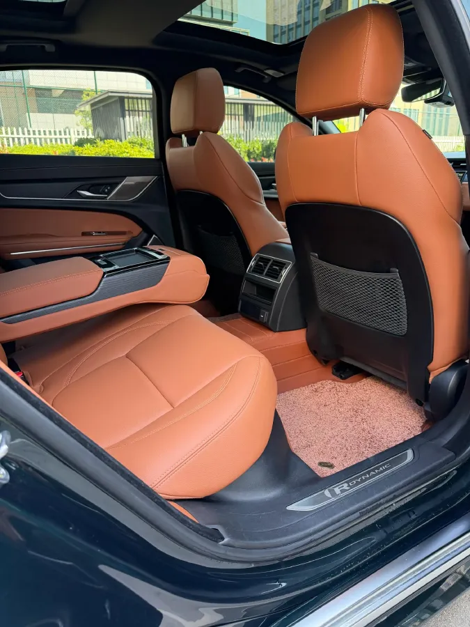 2023 Jaguar XFL 2.0T 250HP L4 8AT,autocango,china used car exporter,china ev exporter,chinese used car exporter,chinese used ev exporter
