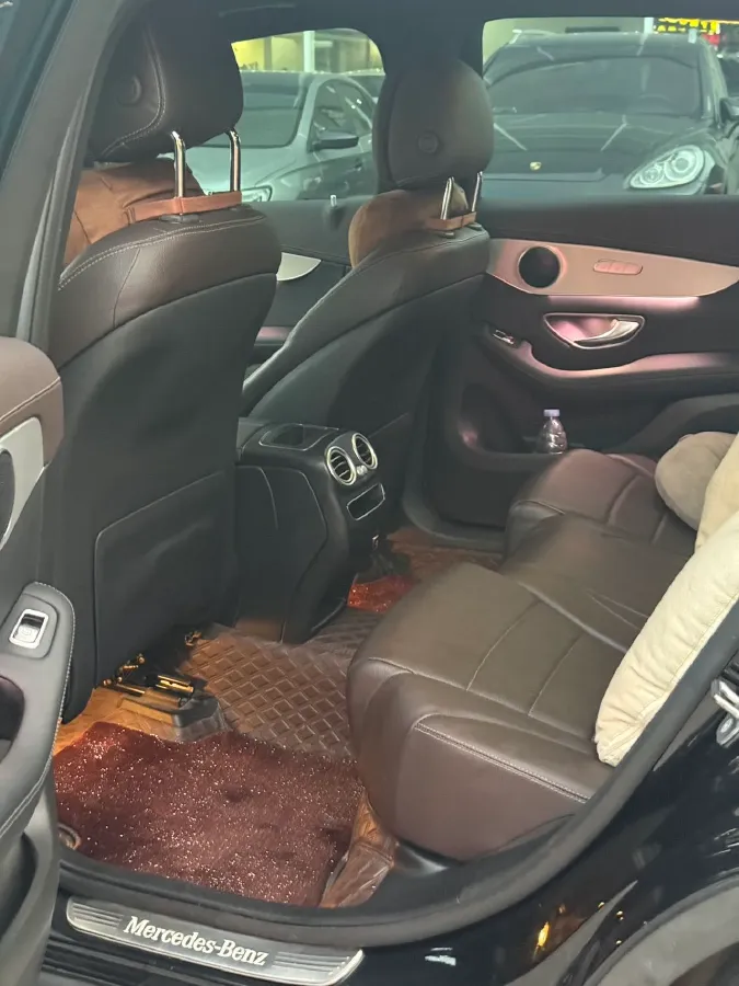 2022 Mercedes-Benz GLC Class 2.0T 197HP L4 9AT,autocango,china used car exporter,china ev exporter,chinese used car exporter,chinese used ev exporter