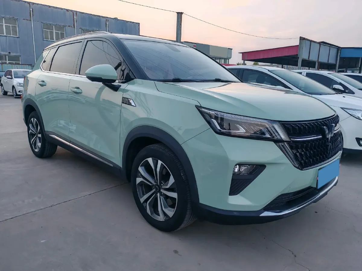 2021 WuLing XingChen 1.5T 147HP L4 CVT,autocango,china used car exporter,china ev exporter,chinese used car exporter,chinese used ev exporter