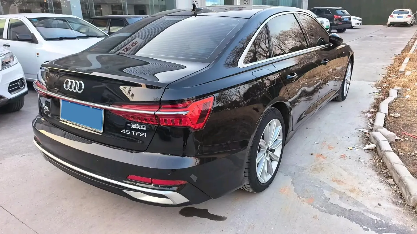 2021 Audi A6L 2.0T 224HP L4 7DCT,autocango,china used car exporter,china ev exporter,chinese used car exporter,chinese used ev exporter