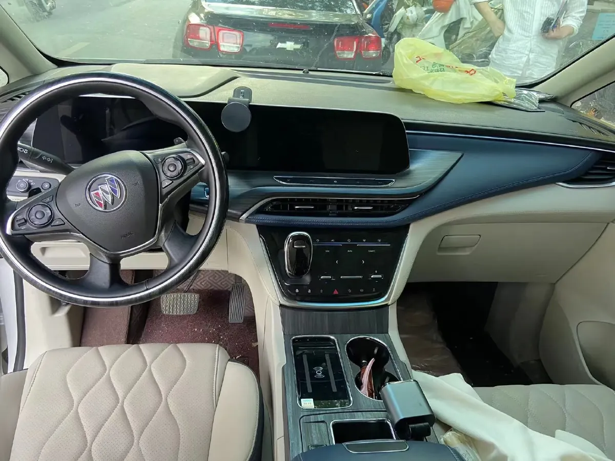 2020 Buick GL8 2.0T 237HP L4 9AT,autocango,china used car exporter,china ev exporter,chinese used car exporter,chinese used ev exporter