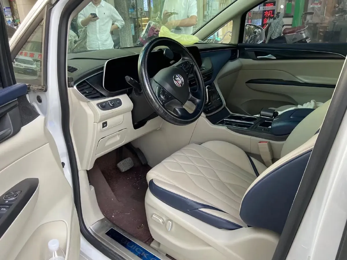 2020 Buick GL8 2.0T 237HP L4 9AT,autocango,china used car exporter,china ev exporter,chinese used car exporter,chinese used ev exporter