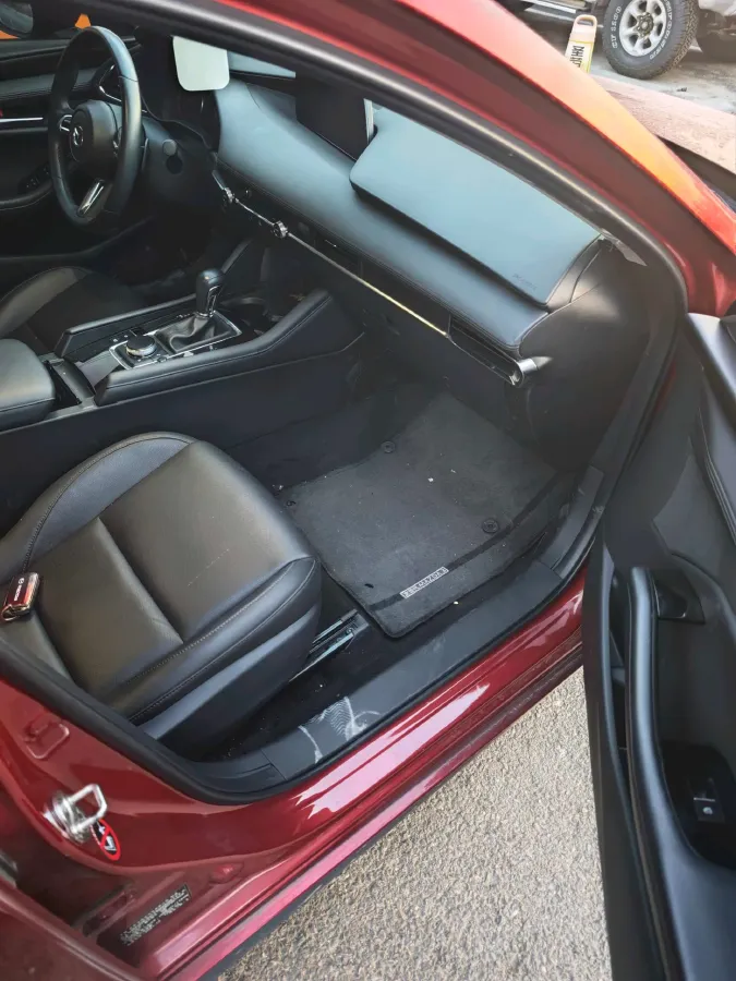 2021 Mazda 3 Axela 2.0L 158HP L4 6AT,autocango,china used car exporter,china ev exporter,chinese used car exporter,chinese used ev exporter