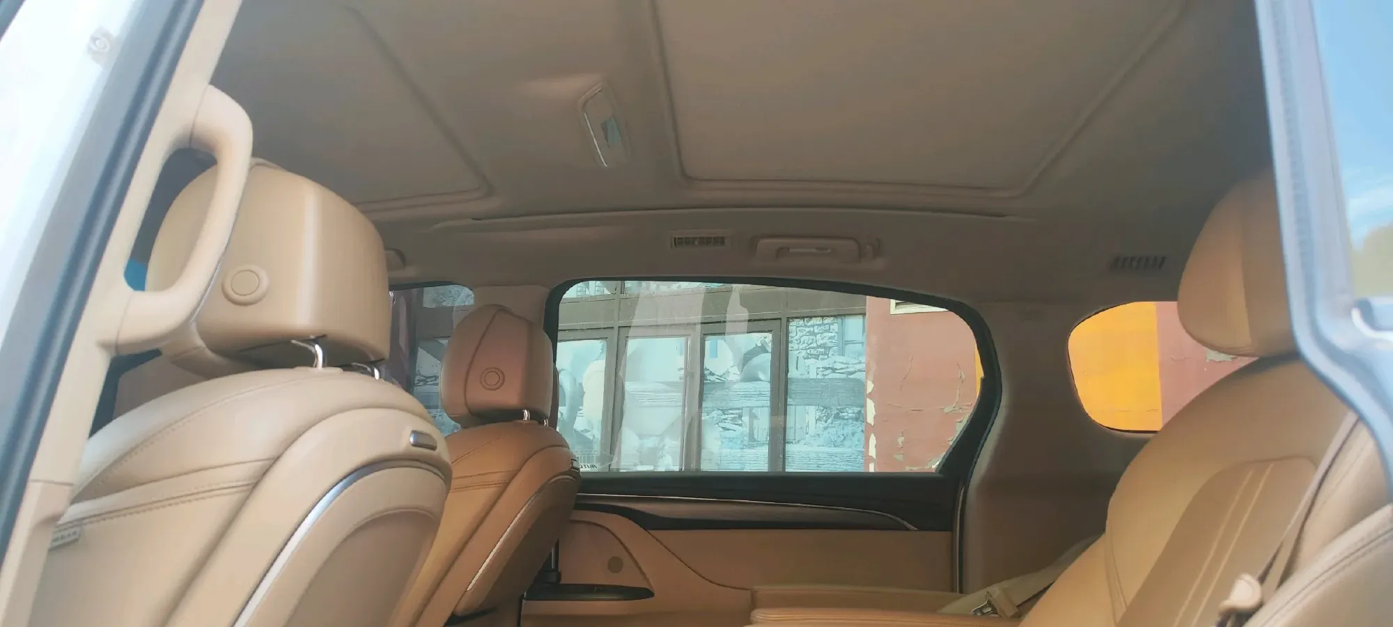 2021 Buick GL8 2.0T 237HP L4 9AT,autocango,china used car exporter,china ev exporter,chinese used car exporter,chinese used ev exporter