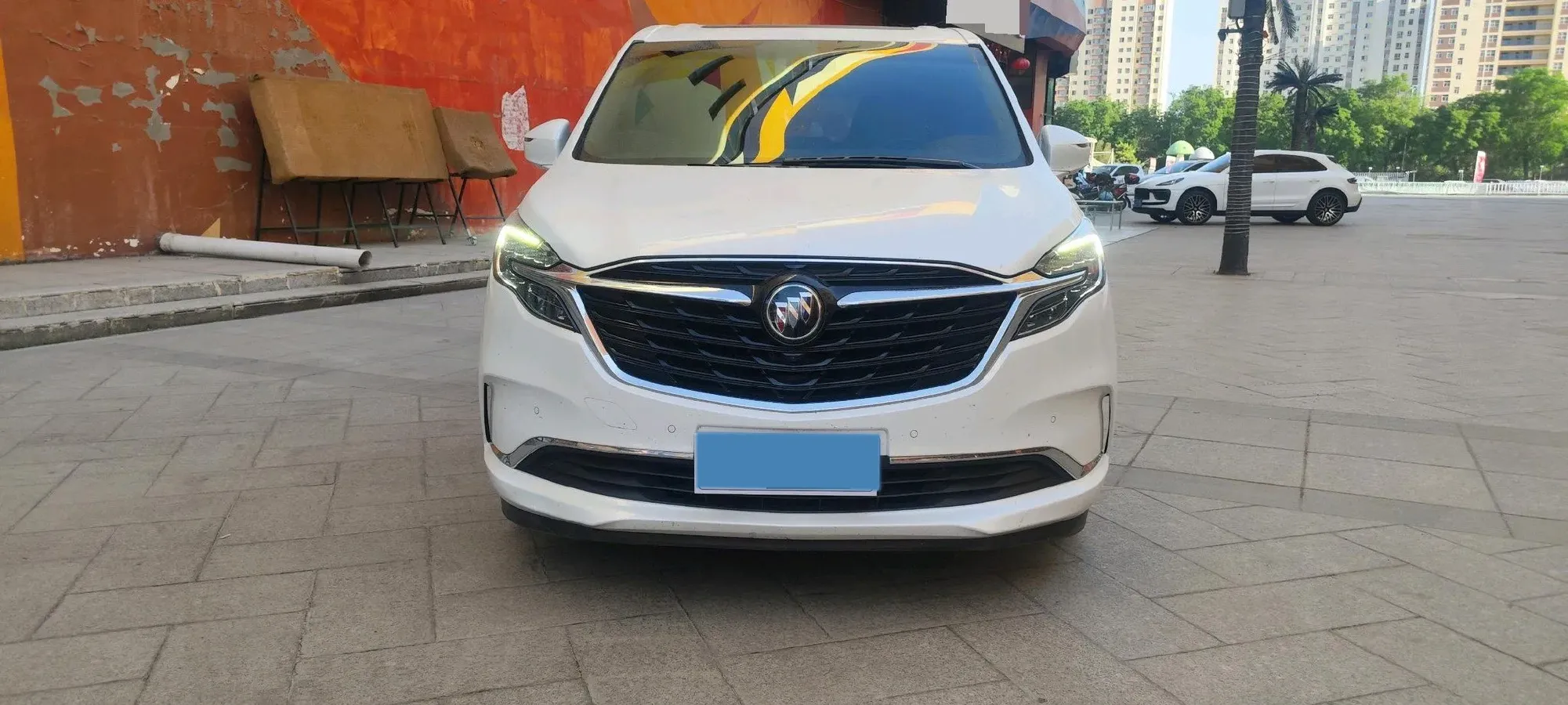 2021 Buick GL8 2.0T 237HP L4 9AT,autocango,china used car exporter,china ev exporter,chinese used car exporter,chinese used ev exporter