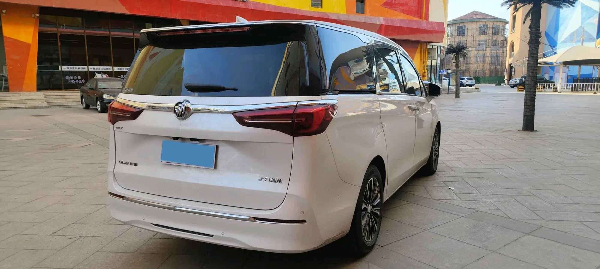 2021 Buick GL8 2.0T 237HP L4 9AT,autocango,china used car exporter,china ev exporter,chinese used car exporter,chinese used ev exporter