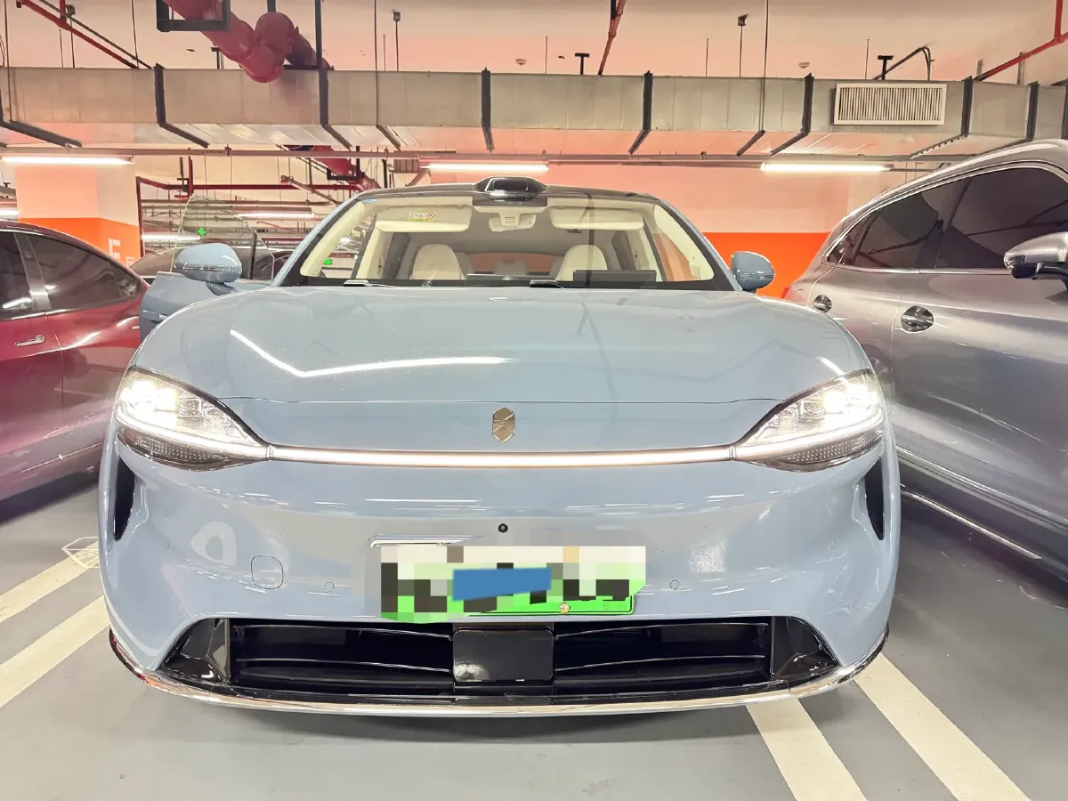 2026 Luxeed R7 REEV 156HP REEV,autocango,china used car exporter,china ev exporter,chinese used car exporter,chinese used ev exporter
