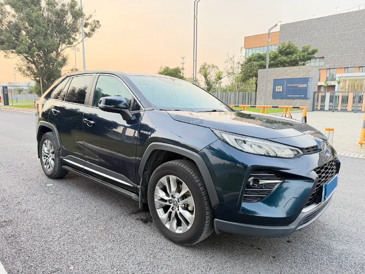 2020 Toyota Wildlander 2.5L 178HP L4 E-CVT Hybrid,autocango,china used car exporter,china ev exporter,chinese used car exporter,chinese used ev exporter
