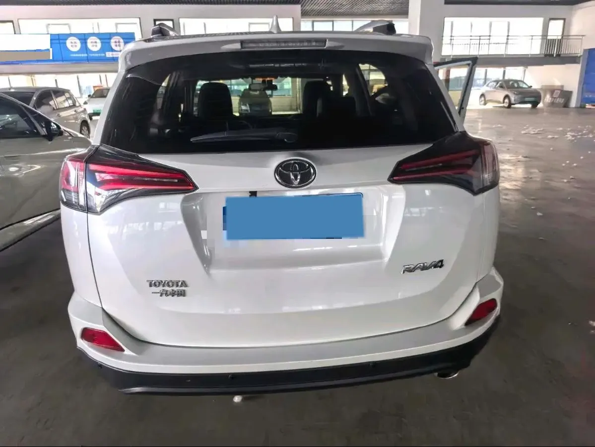 2019 Subaru Legacy 2.5L 175HP H4 CVT,autocango,china used car exporter,china ev exporter,chinese used car exporter,chinese used ev exporter