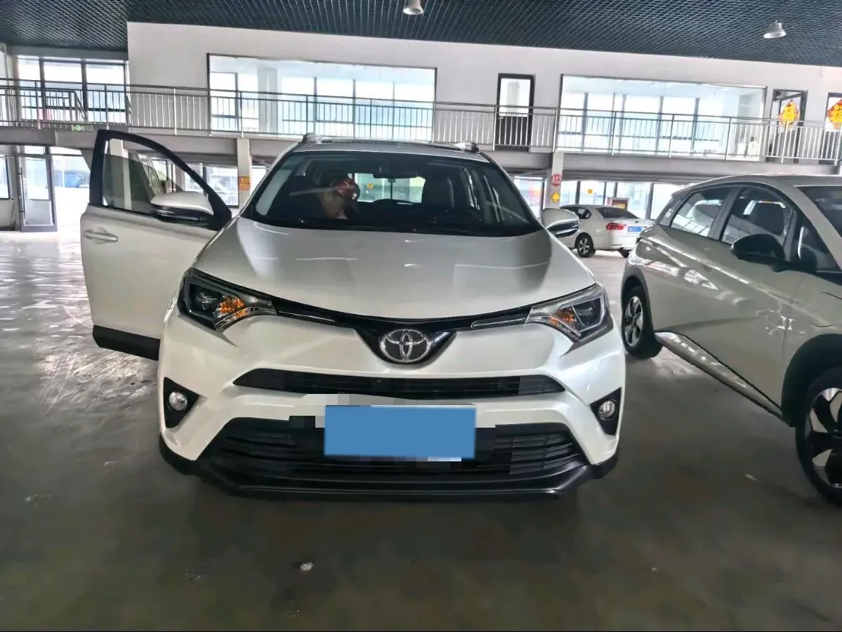 2019 Subaru Legacy 2.5L 175HP H4 CVT,autocango,china used car exporter,china ev exporter,chinese used car exporter,chinese used ev exporter
