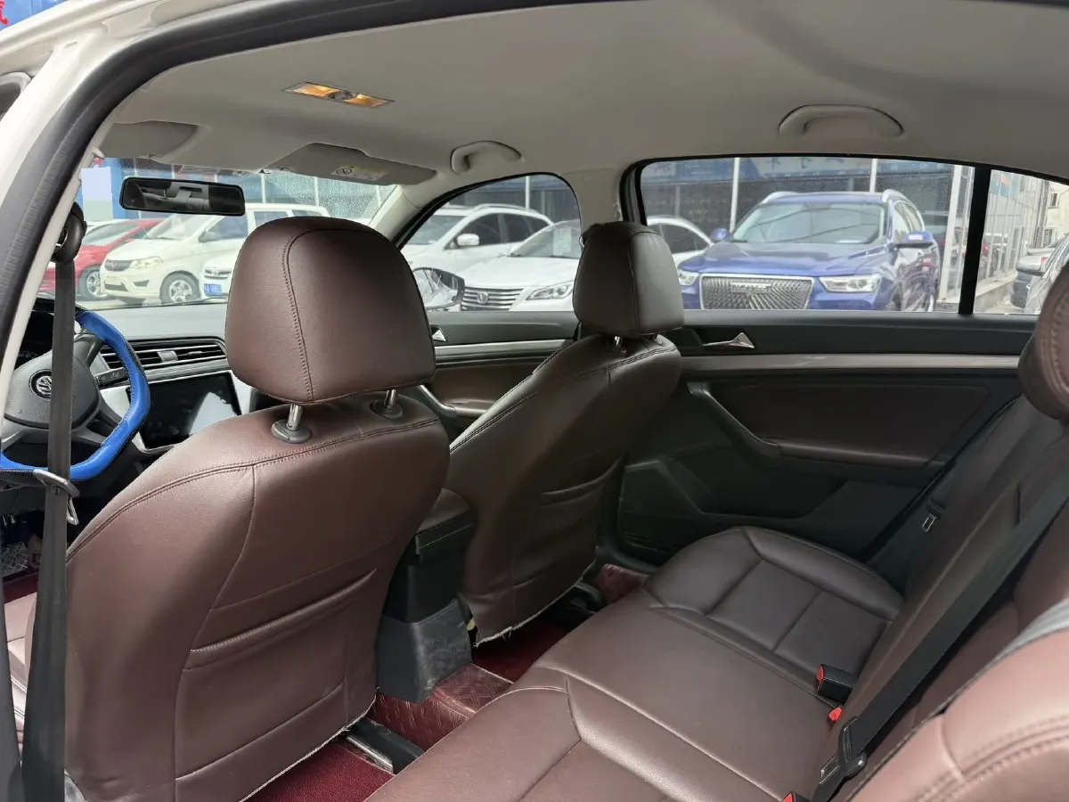2019 ChangAn Eado XT 1.6L 128HP L4 6AT,autocango,china used car exporter,china ev exporter,chinese used car exporter,chinese used ev exporter