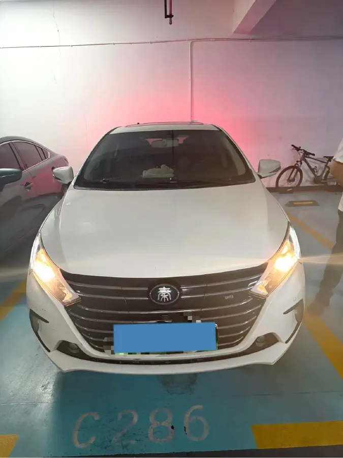 2018 BYD Qin BEV 60.48KWH,autocango,china used car exporter,china ev exporter,chinese used car exporter,chinese used ev exporter