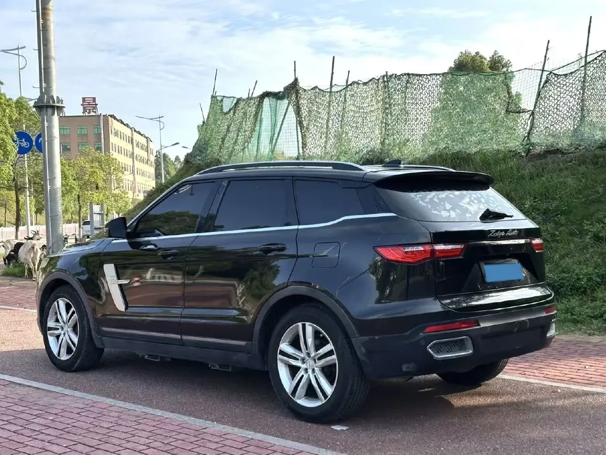 2017 Zotye T700 1.8T 177HP L4 6DCT,autocango,china used car exporter,china ev exporter,chinese used car exporter,chinese used ev exporter