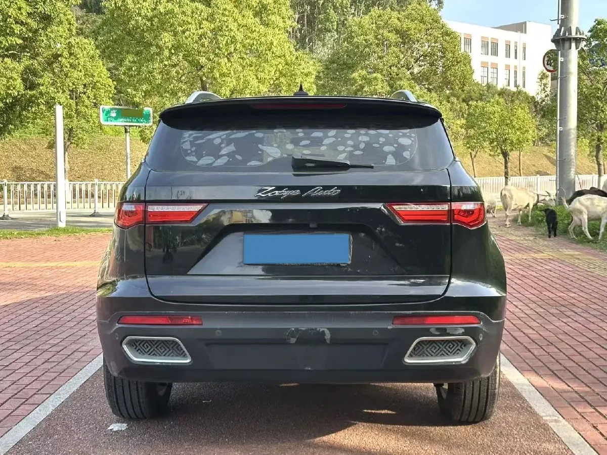2017 Zotye T700 1.8T 177HP L4 6DCT,autocango,china used car exporter,china ev exporter,chinese used car exporter,chinese used ev exporter