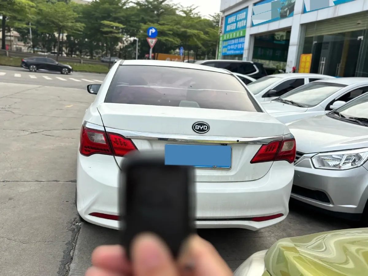 2016 BYD F3 1.5L 109HP L4 6DCT,autocango,china used car exporter,china ev exporter,chinese used car exporter,chinese used ev exporter