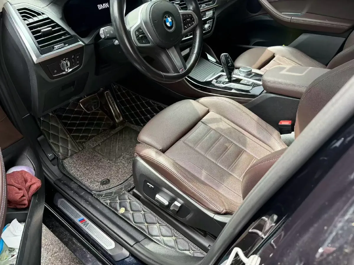 2020 BMW X4 2.0T 184HP L4 8AT,autocango,china used car exporter,china ev exporter,chinese used car exporter,chinese used ev exporter