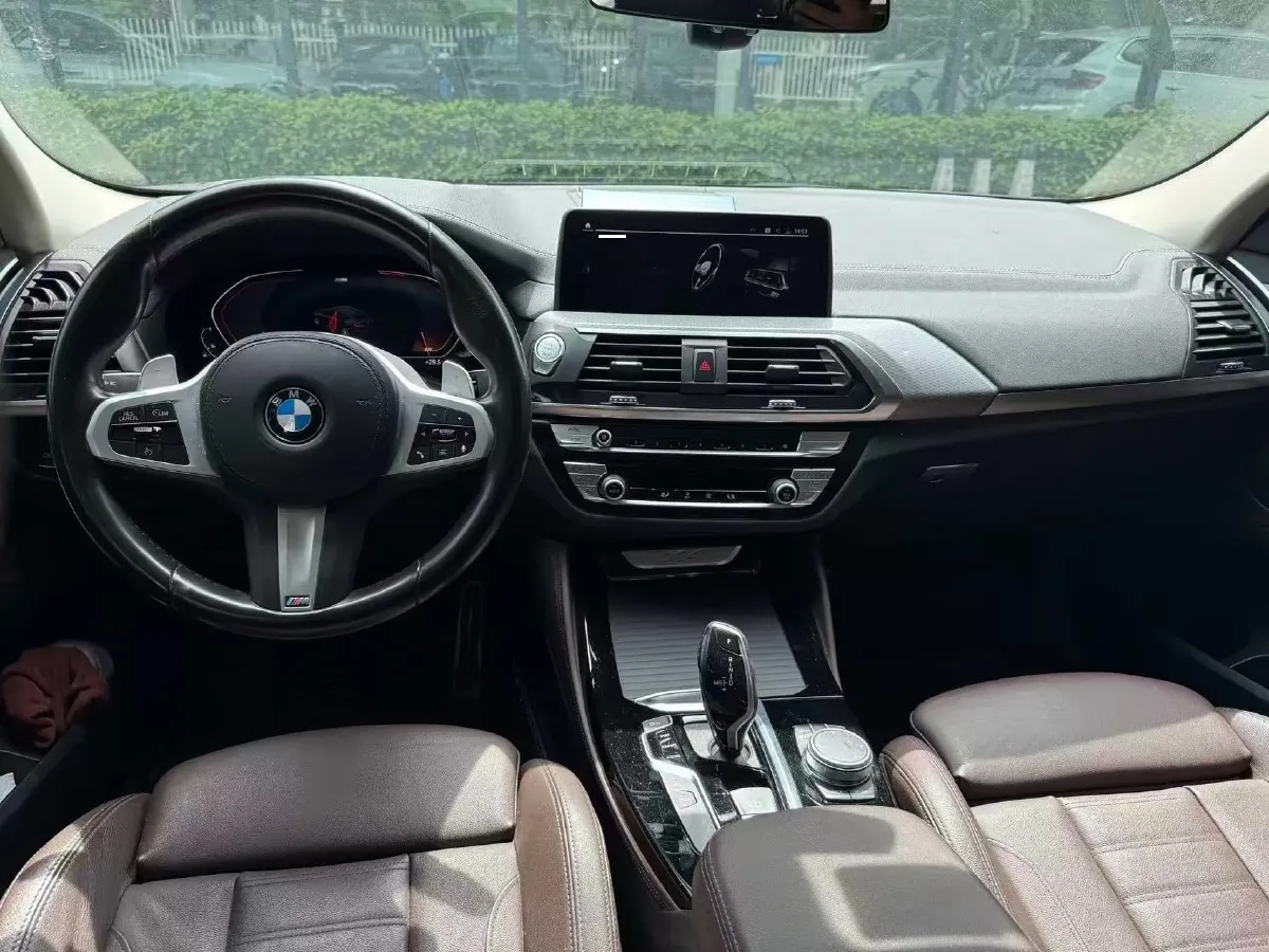 2020 BMW X4 2.0T 184HP L4 8AT,autocango,china used car exporter,china ev exporter,chinese used car exporter,chinese used ev exporter