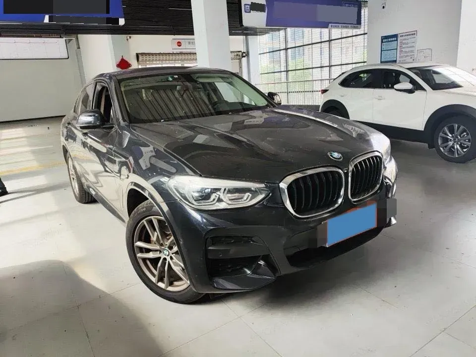 2020 BMW X4 2.0T 184HP L4 8AT,autocango,china used car exporter,china ev exporter,chinese used car exporter,chinese used ev exporter