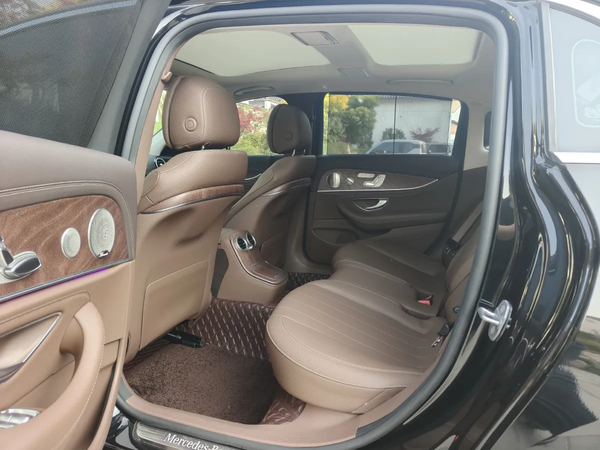 2023 Mercedes-Benz E Class 2.0T 258HP L4 9AT,autocango,china used car exporter,china ev exporter,chinese used car exporter,chinese used ev exporter