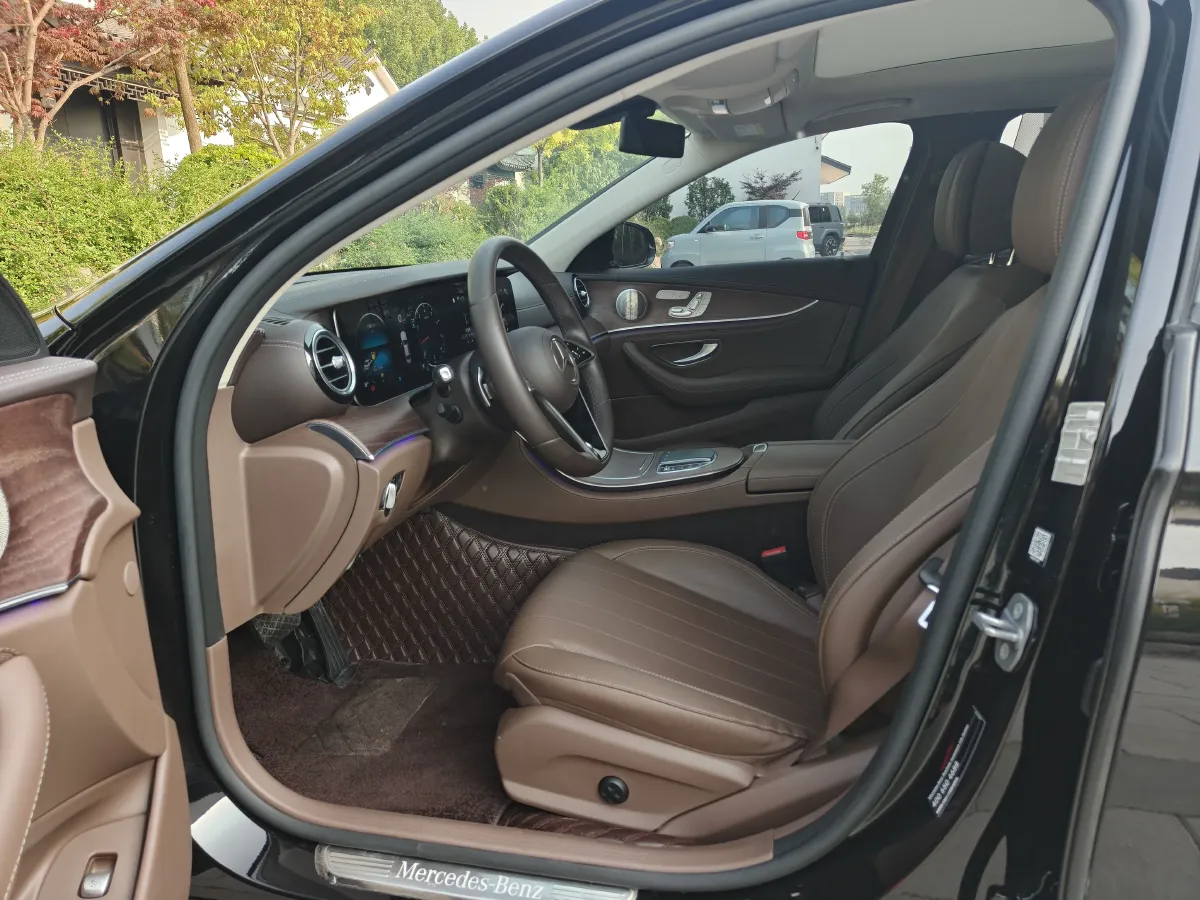2023 Mercedes-Benz E Class 2.0T 258HP L4 9AT,autocango,china used car exporter,china ev exporter,chinese used car exporter,chinese used ev exporter