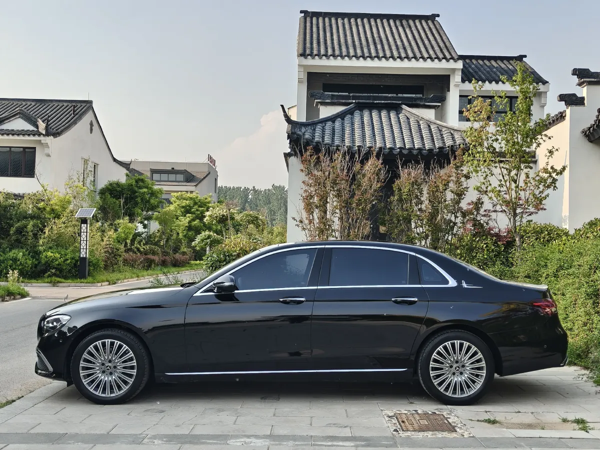 2023 Mercedes-Benz E Class 2.0T 258HP L4 9AT,autocango,china used car exporter,china ev exporter,chinese used car exporter,chinese used ev exporter