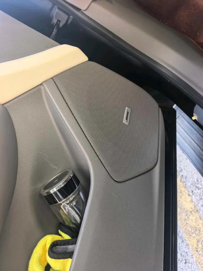 2022 Cadillac XT6 2.0T 237HP L4 9AT,autocango,china used car exporter,china ev exporter,chinese used car exporter,chinese used ev exporter
