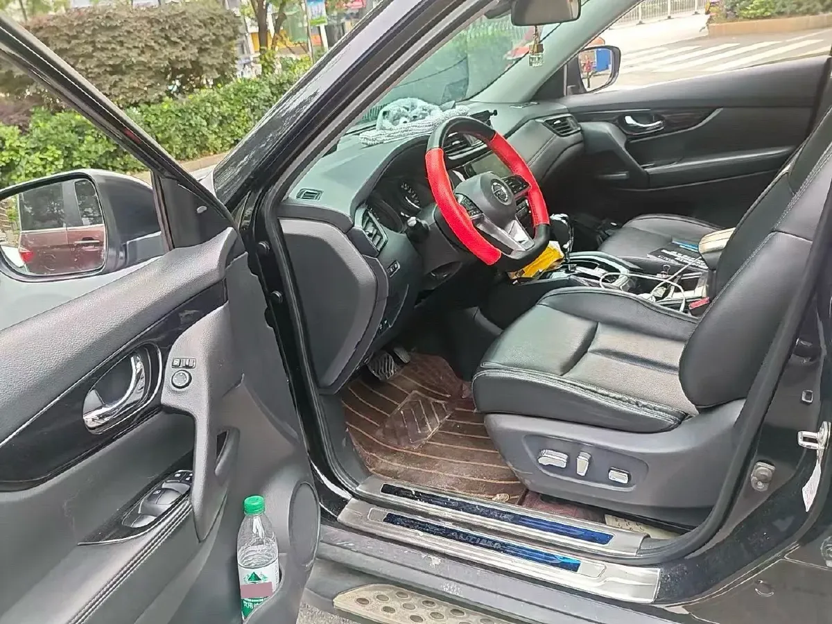 2021 Nissan X-Trail 2.0L 151HP L4 CVT,autocango,china used car exporter,china ev exporter,chinese used car exporter,chinese used ev exporter