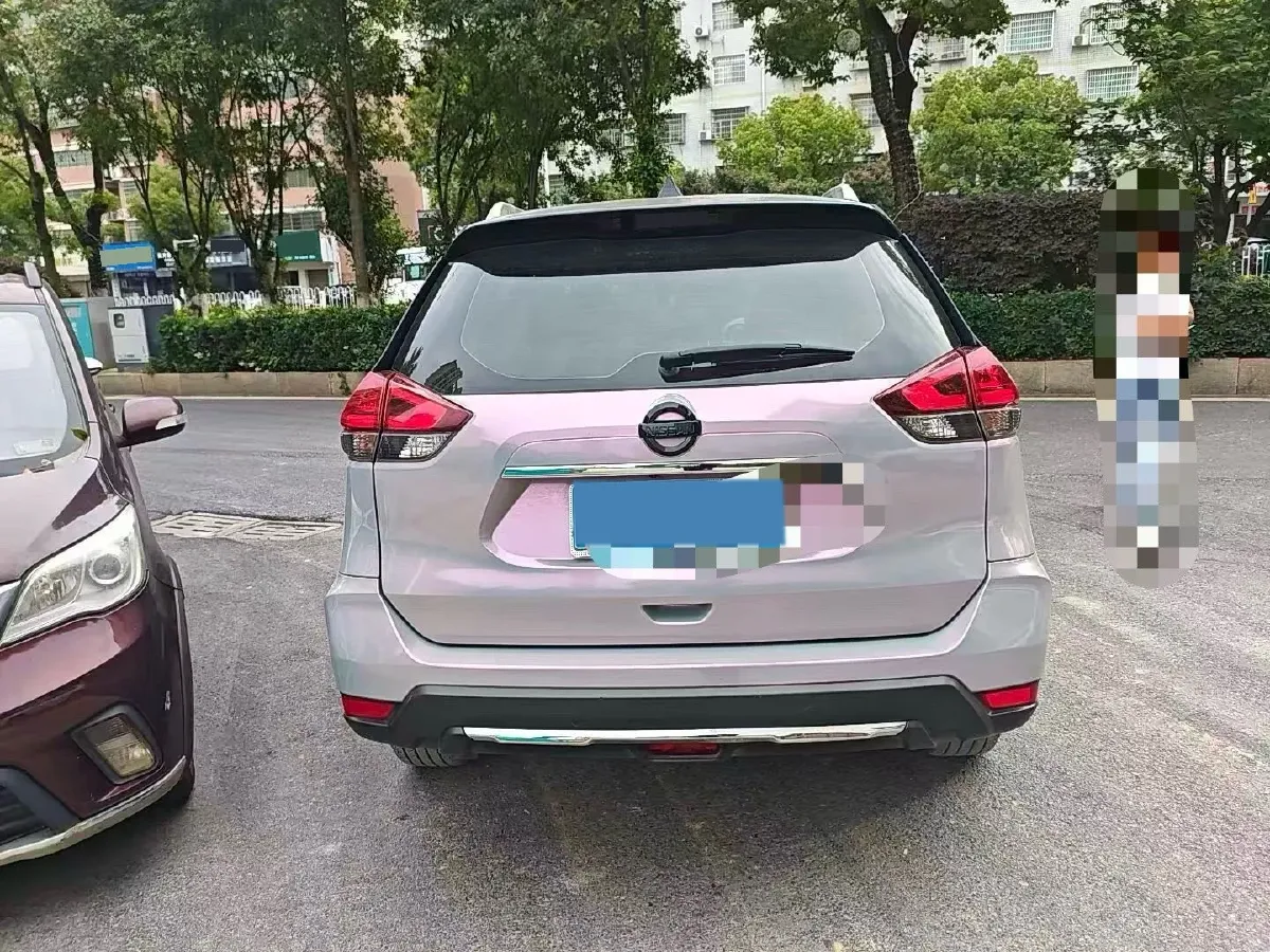 2021 Nissan X-Trail 2.0L 151HP L4 CVT,autocango,china used car exporter,china ev exporter,chinese used car exporter,chinese used ev exporter