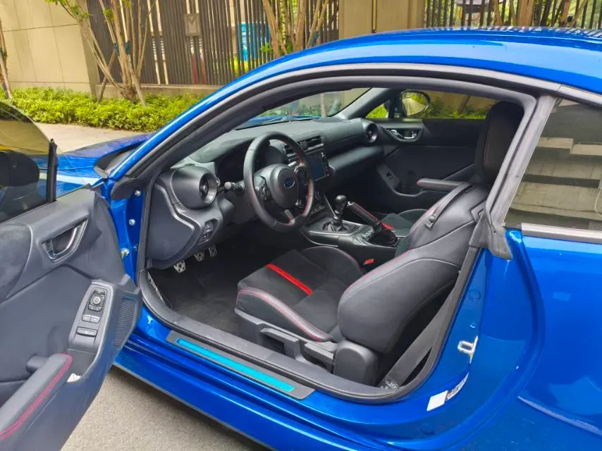 2022 Subaru BRZ 2.4L 234HP H4 6MT,autocango,china used car exporter,china ev exporter,chinese used car exporter,chinese used ev exporter