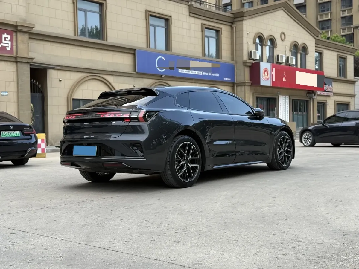 2026 Zeekr 001 BEV,autocango,china used car exporter,china ev exporter,chinese used car exporter,chinese used ev exporter