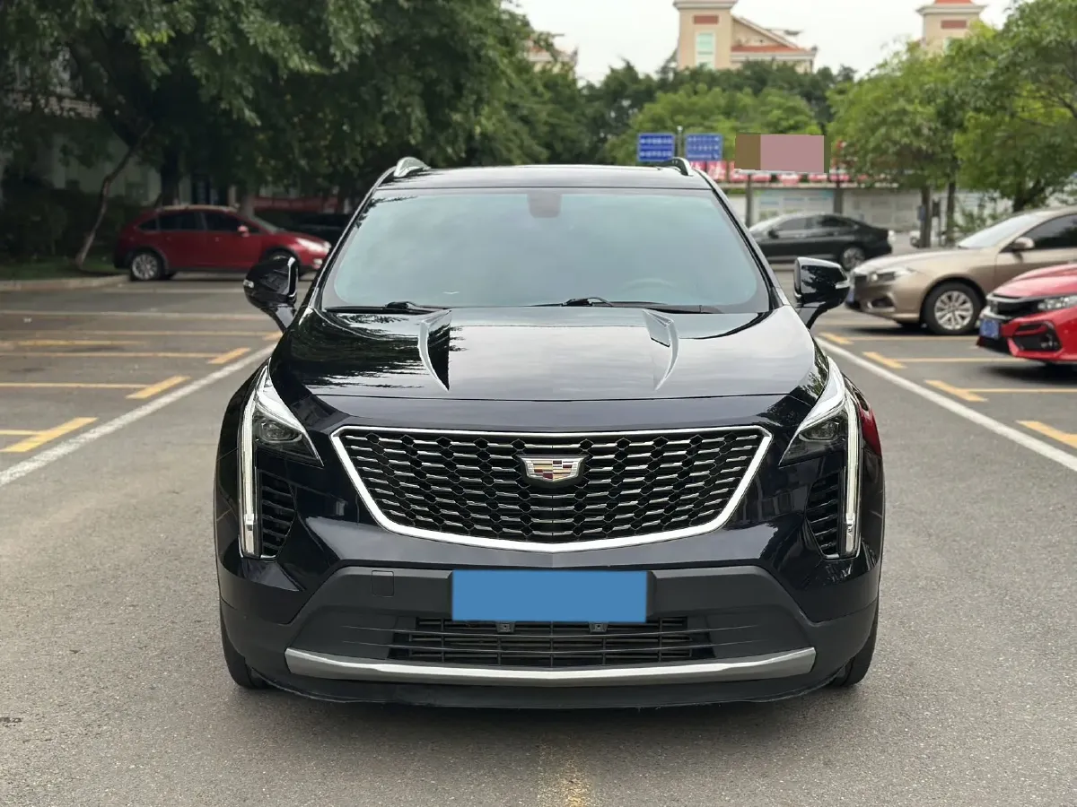 2021 Cadillac XT4 2.0T 237HP L4 9AT,autocango,china used car exporter,china ev exporter,chinese used car exporter,chinese used ev exporter