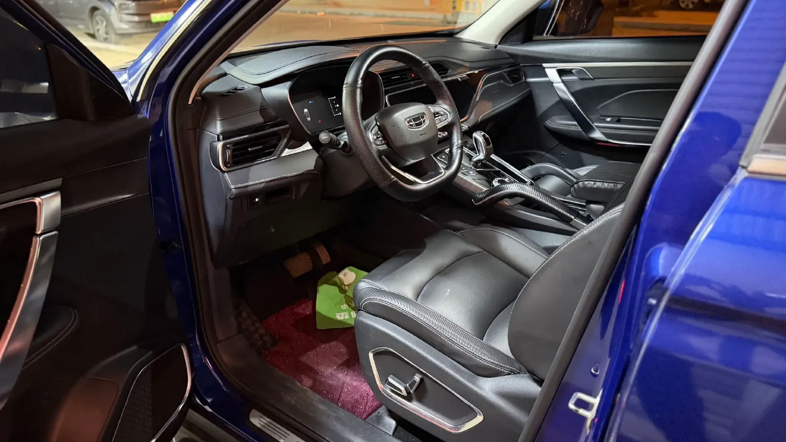 2020 Geely Azkarra 1.8T 184HP L4 7DCT,autocango,china used car exporter,china ev exporter,chinese used car exporter,chinese used ev exporter