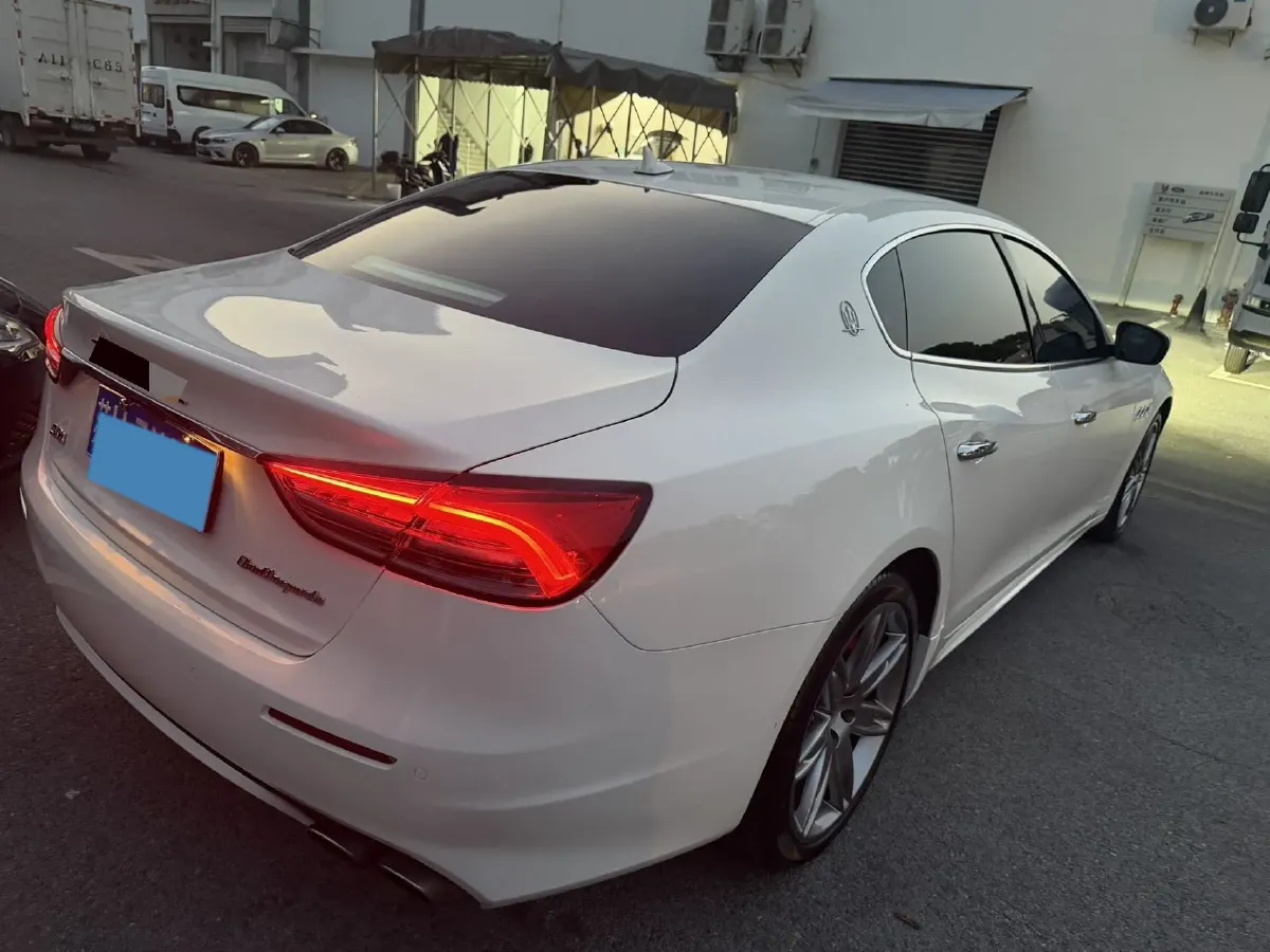 2018 Maserati Quattroporte 3.0T 430HP V6 8AT,autocango,china used car exporter,china ev exporter,chinese used car exporter,chinese used ev exporter