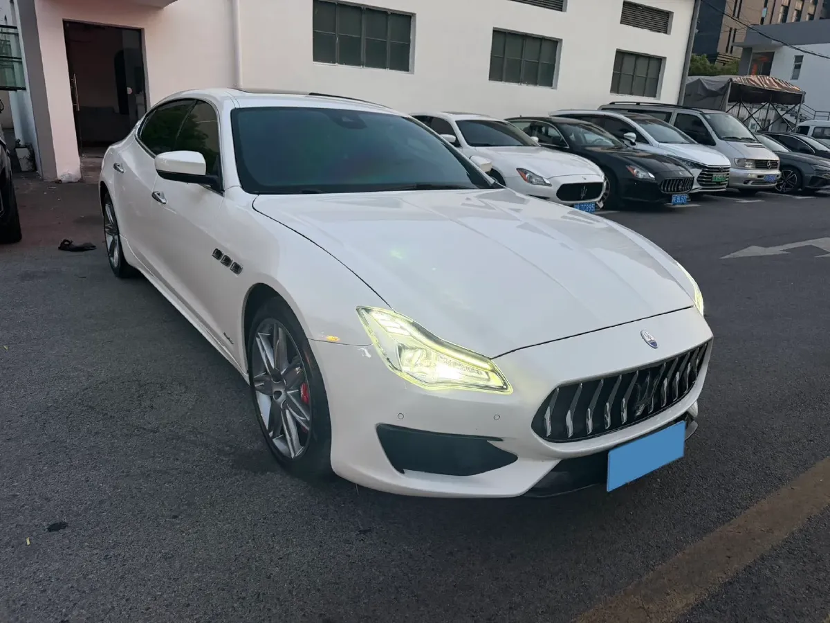 2018 Maserati Quattroporte 3.0T 430HP V6 8AT,autocango,china used car exporter,china ev exporter,chinese used car exporter,chinese used ev exporter