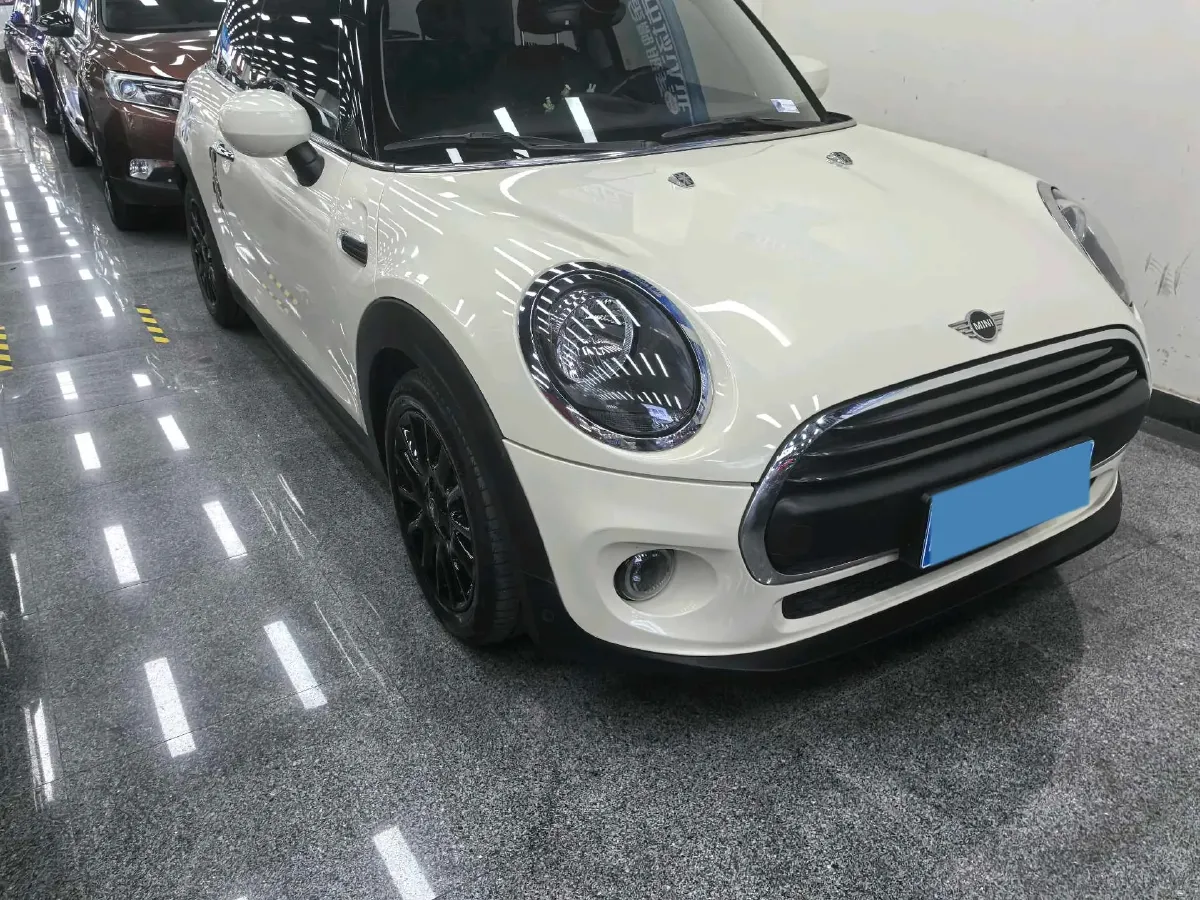 2019 MINI MINI 1.5T 102HP L3 7DCT,autocango,china used car exporter,china ev exporter,chinese used car exporter,chinese used ev exporter