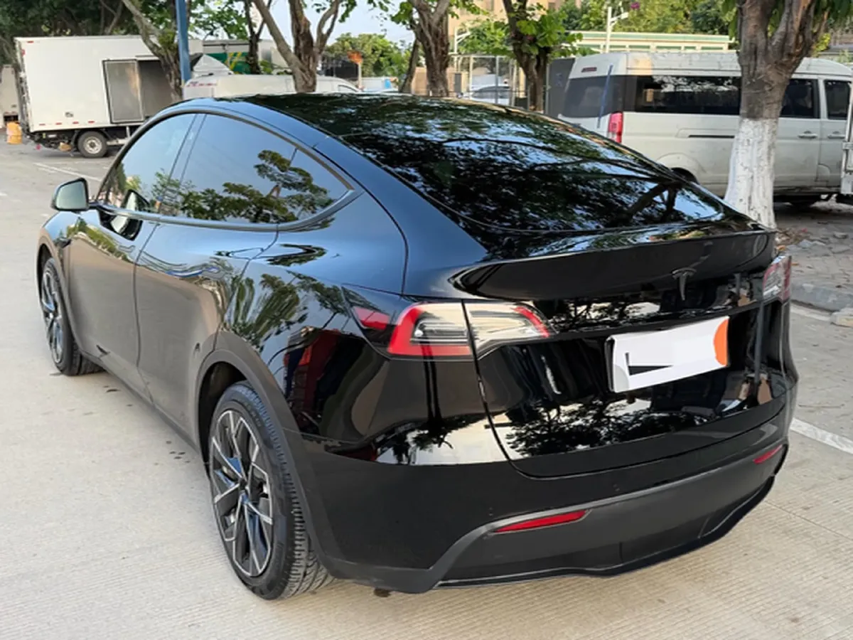 2022 Tesla Model Y BEV 60KWH,autocango,china used car exporter,china ev exporter,chinese used car exporter,chinese used ev exporter